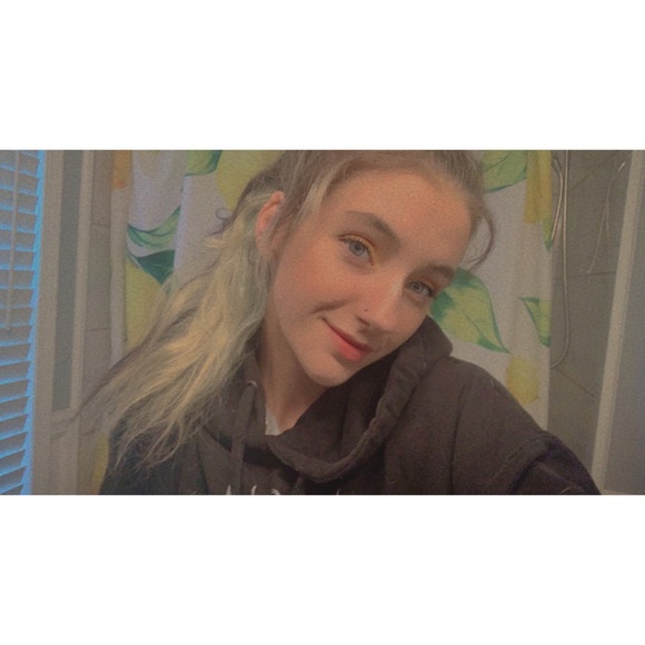 Meet your Posher, Grace - Picture 1 of 1